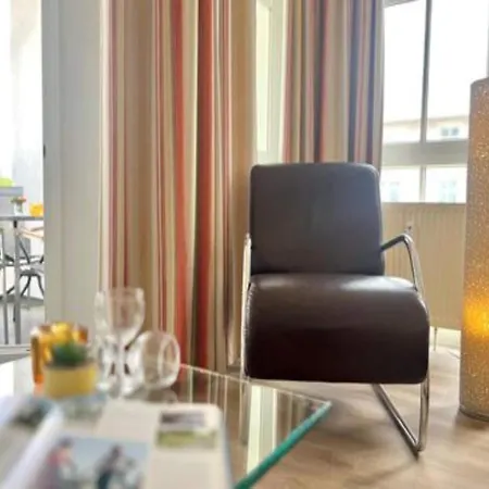 Holiday Apartment With Balcony And Ahoi Discount Lejlighed *
