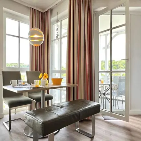 With Balcony And Ahoi Discount 아파트 Sellin (Rugen)