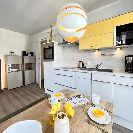 Lejlighed Holiday Apartment With Balcony And Ahoi Discount *