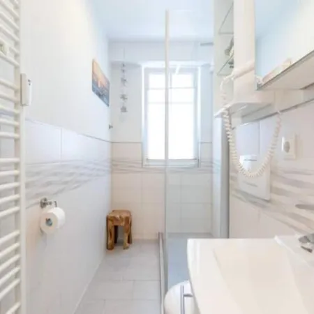With Balcony And Ahoi Discount * Sellin (Rugen)